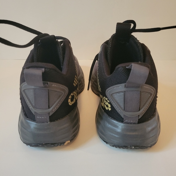 adidas Ownthegame 2.0 Shoes | Big Kids Size 4 - Picture 3 of 6